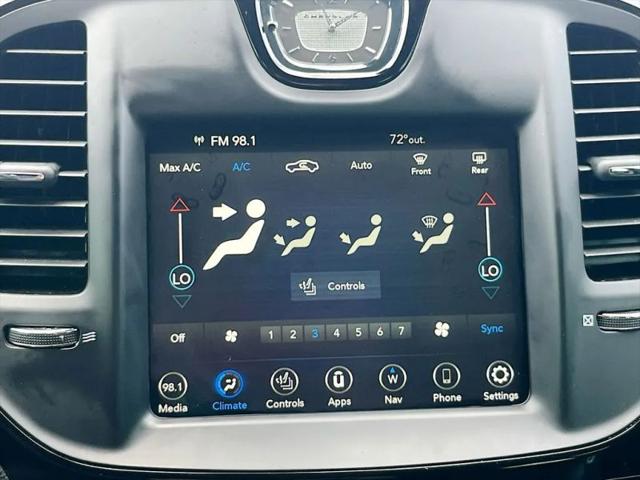 2023 Chrysler 300 300S