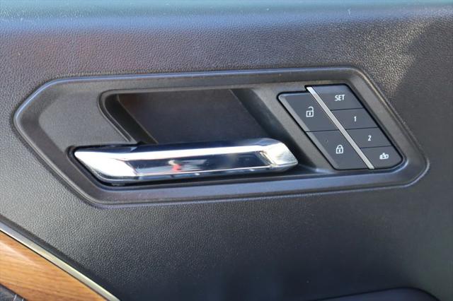2023 GMC Canyon 4WD Crew Cab Short Box Denali