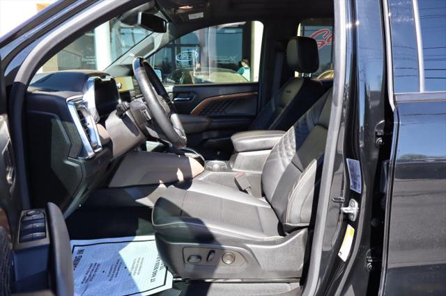 2023 GMC Canyon 4WD Crew Cab Short Box Denali