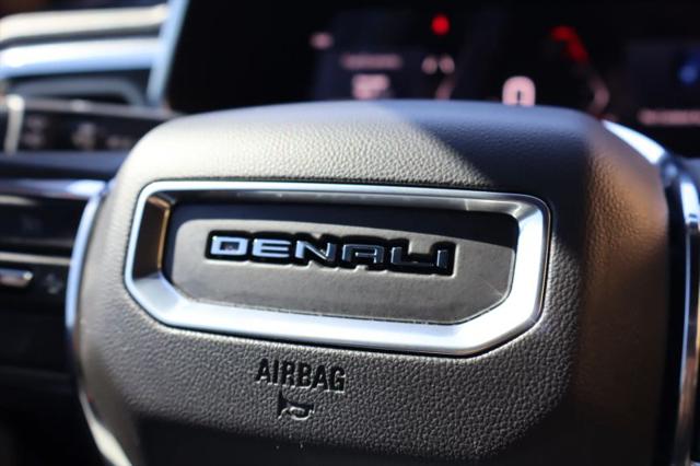 2023 GMC Canyon 4WD Crew Cab Short Box Denali
