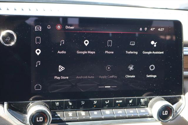2023 GMC Canyon 4WD Crew Cab Short Box Denali