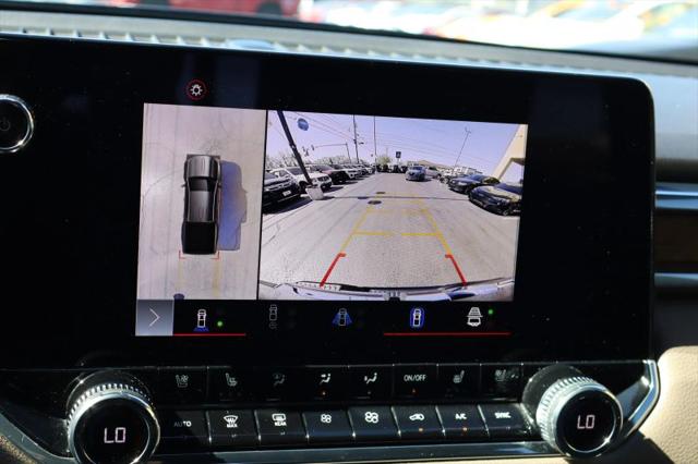 2023 GMC Canyon 4WD Crew Cab Short Box Denali