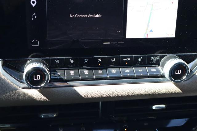 2023 GMC Canyon 4WD Crew Cab Short Box Denali