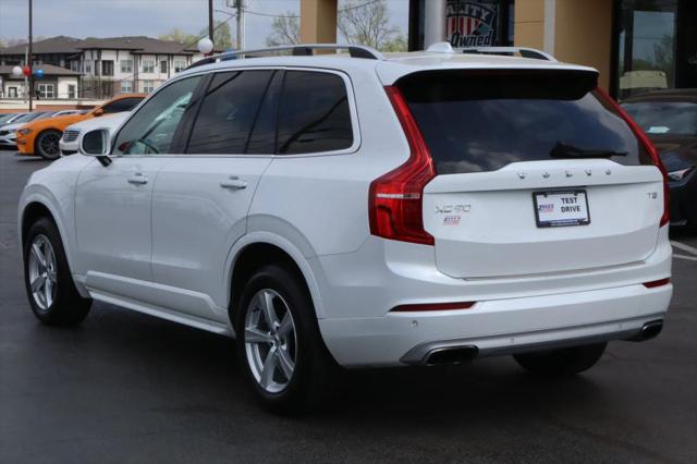 2017 Volvo XC90 T5 Momentum