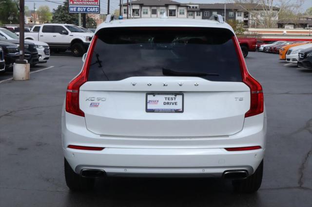 2017 Volvo XC90 T5 Momentum