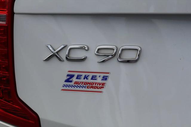 2017 Volvo XC90 T5 Momentum