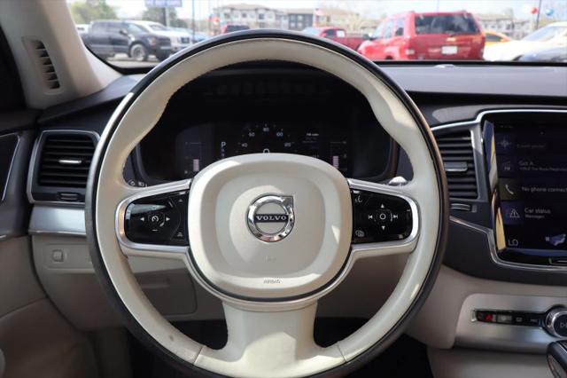 2017 Volvo XC90 T5 Momentum