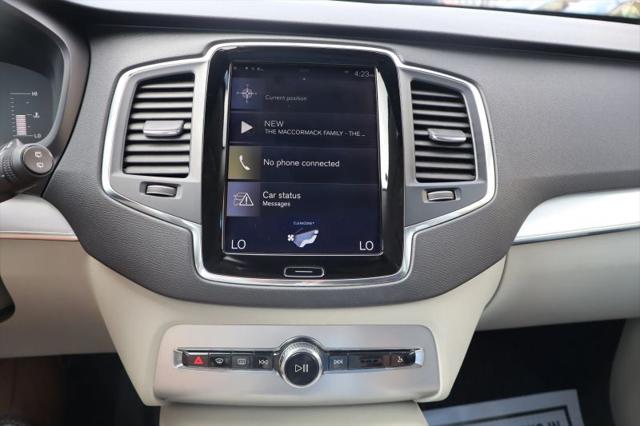 2017 Volvo XC90 T5 Momentum