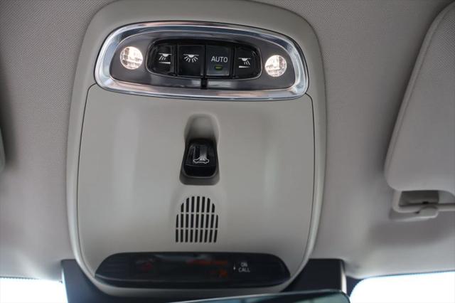 2017 Volvo XC90 T5 Momentum