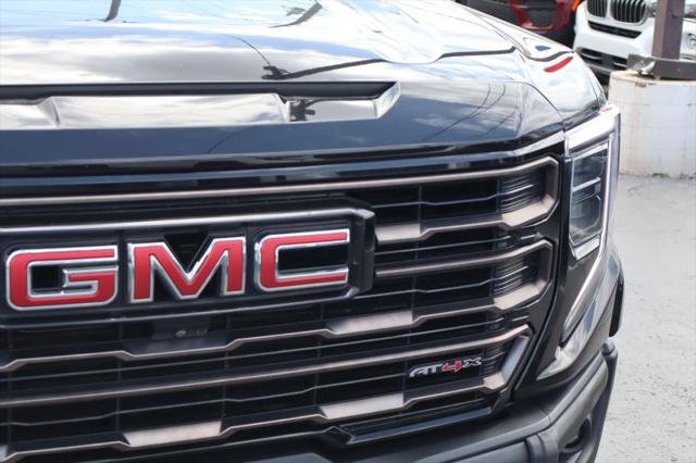 2023 GMC Sierra 1500 AT4X