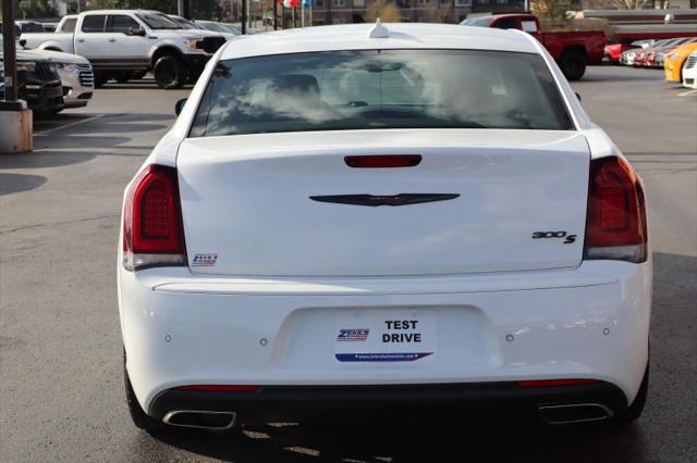 2021 Chrysler 300 300S