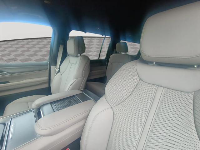 2026 Jeep Grand Wagoneer Limited Altitude 4x4