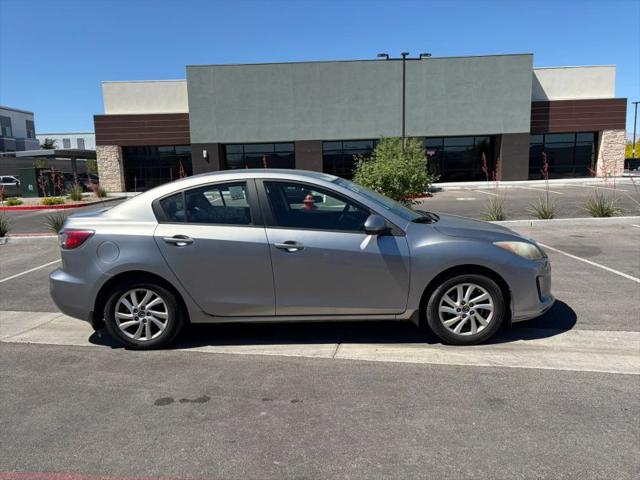 2013 Mazda Mazda3 i Touring