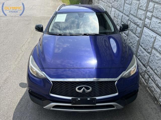2018 INFINITI QX30 Luxury