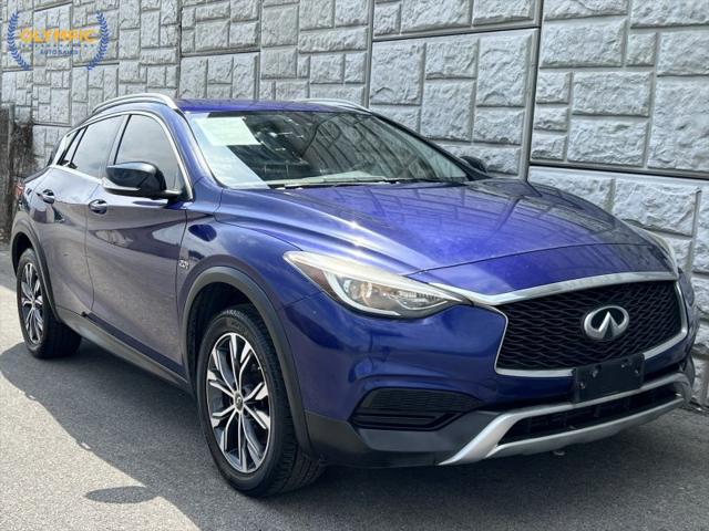 2018 INFINITI QX30 Luxury