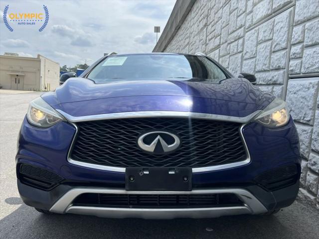 2018 INFINITI QX30 Luxury