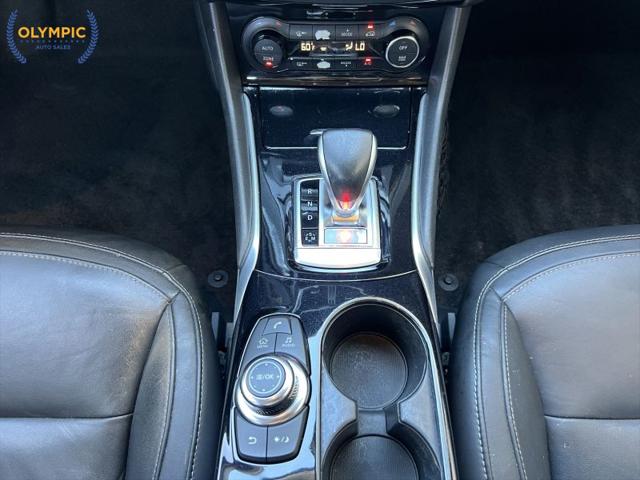 2018 INFINITI QX30 Luxury