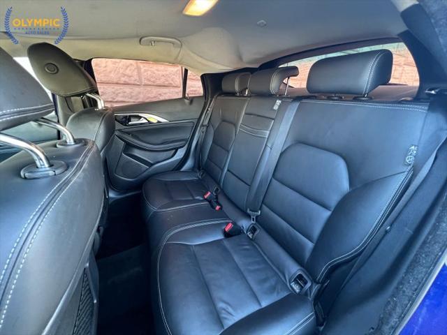 2018 INFINITI QX30 Luxury