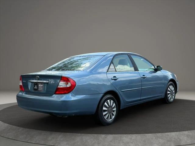 2004 Toyota Camry LE