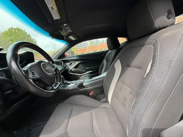 2021 Chevrolet Camaro RWD Coupe 1LT