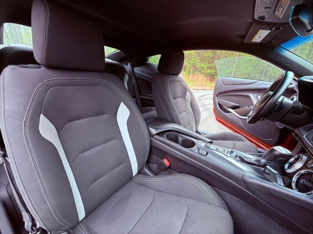 2021 Chevrolet Camaro RWD Coupe 1LT