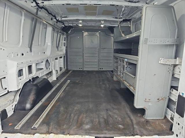 2018 Ford Transit w/Sliding Side Door w/LWB