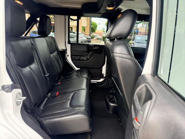 2015 Jeep Wrangler Unlimited Altitude