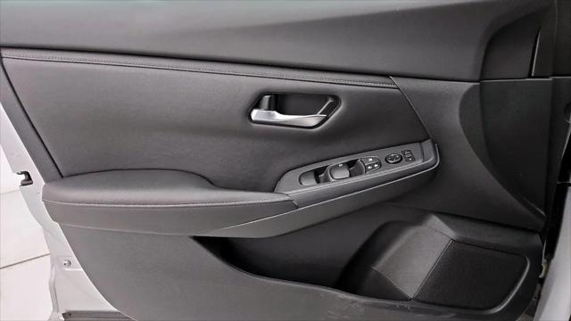 2023 Nissan Sentra SV Xtronic CVT