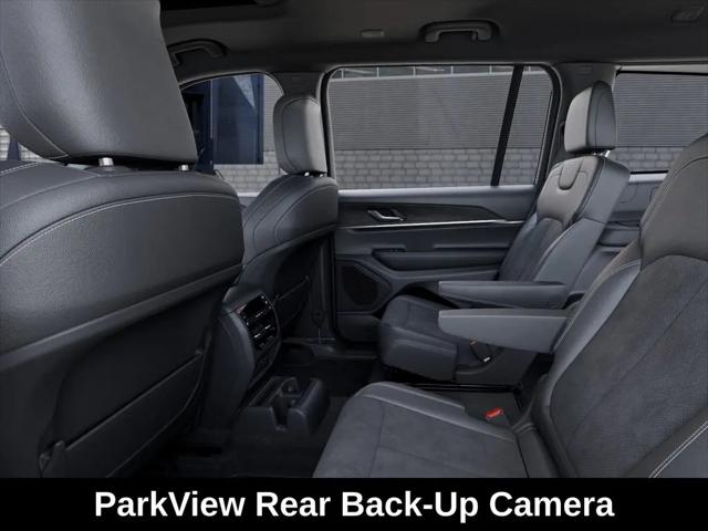 2026 Jeep Grand Cherokee L Altitude 4x2