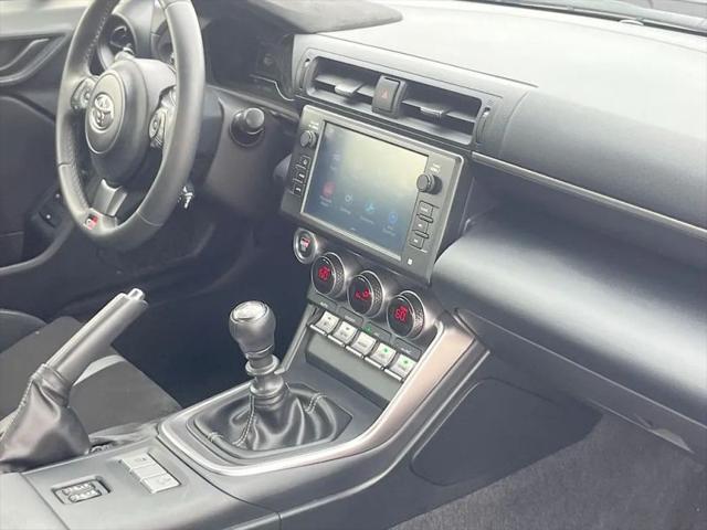 2024 Toyota GR86 Premium