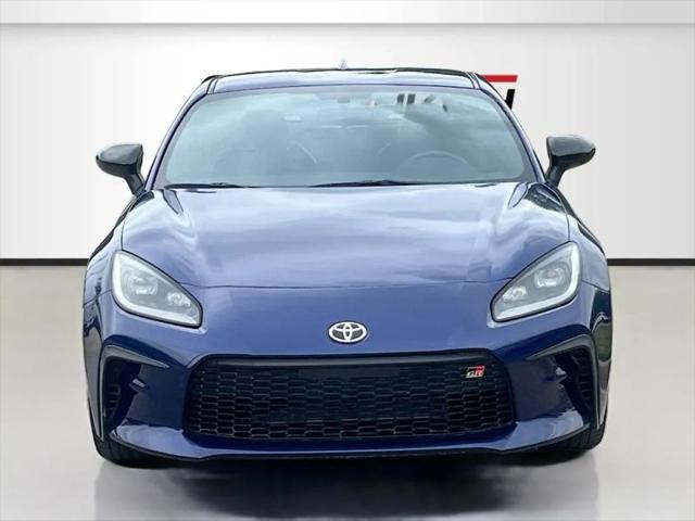 2024 Toyota GR86 Premium