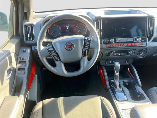 2025 Nissan Frontier Crew Cab PRO-4X 4x4