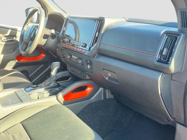 2025 Nissan Frontier Crew Cab PRO-4X 4x4