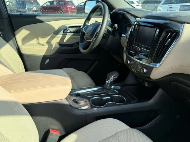 2022 Chevrolet Traverse FWD LS