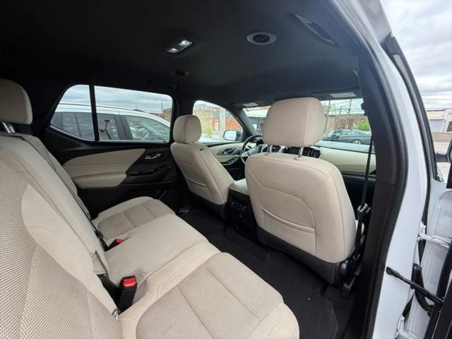 2022 Chevrolet Traverse FWD LS