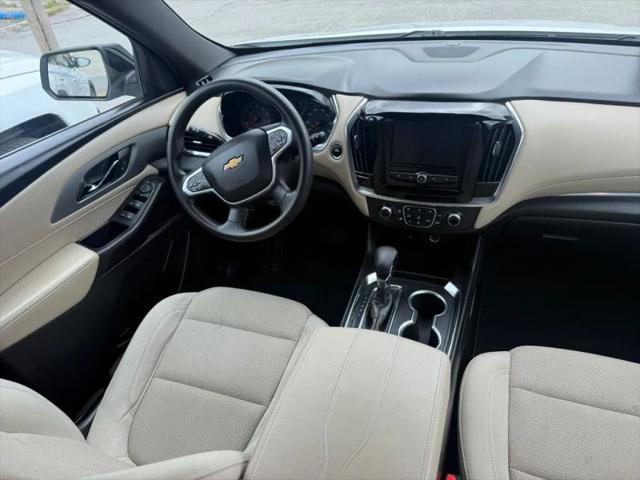 2022 Chevrolet Traverse FWD LS