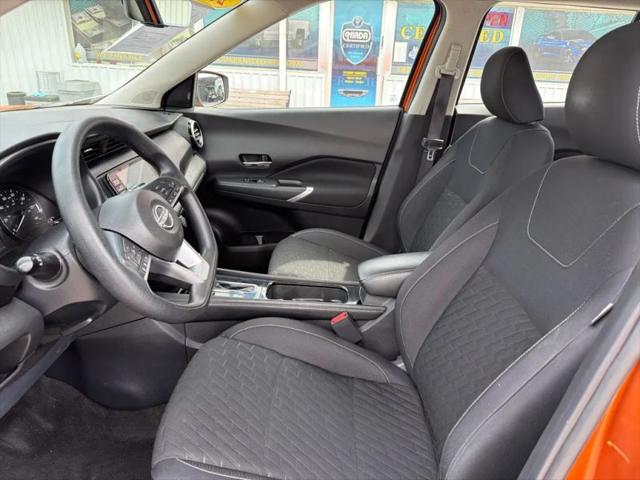 2022 Nissan Kicks SV Xtronic CVT