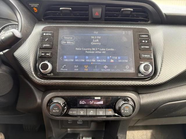2022 Nissan Kicks SV Xtronic CVT