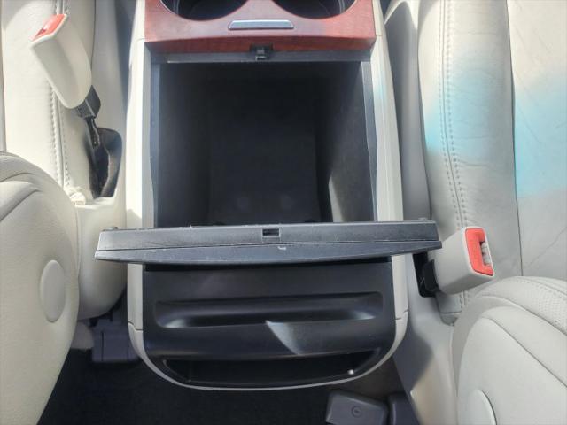 2012 Toyota Sienna XLE V6 8 Passenger