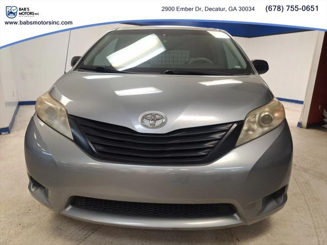 2011 Toyota Sienna Base V6