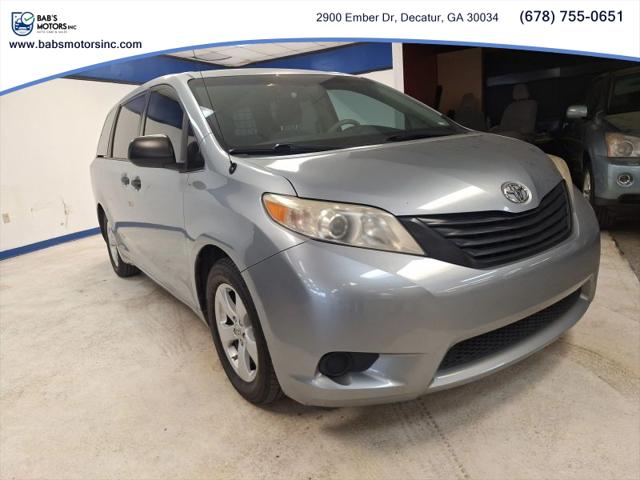 2011 Toyota Sienna Base V6