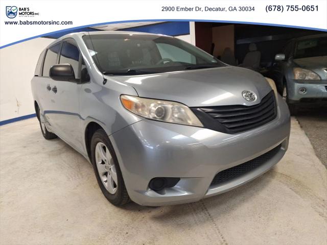 2011 Toyota Sienna Base V6