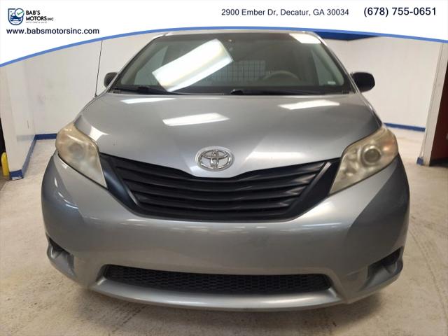 2011 Toyota Sienna Base V6