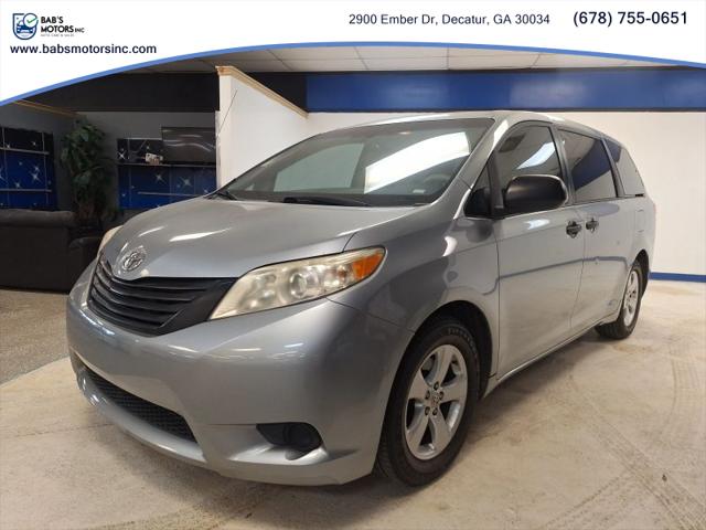 2011 Toyota Sienna Base V6