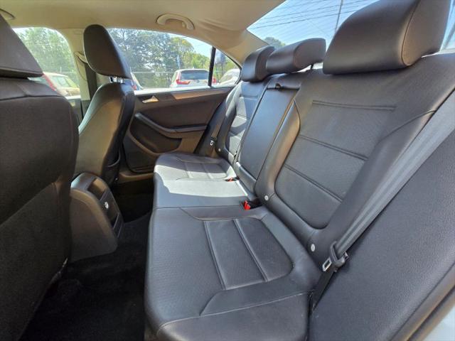 2015 Volkswagen Jetta 2.0L TDI SE