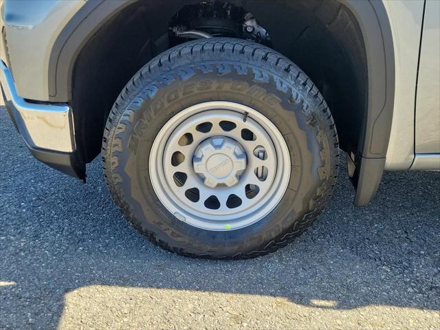 2026 GMC Sierra 1500 Double Cab, Standard Bed, Pro, 4WD