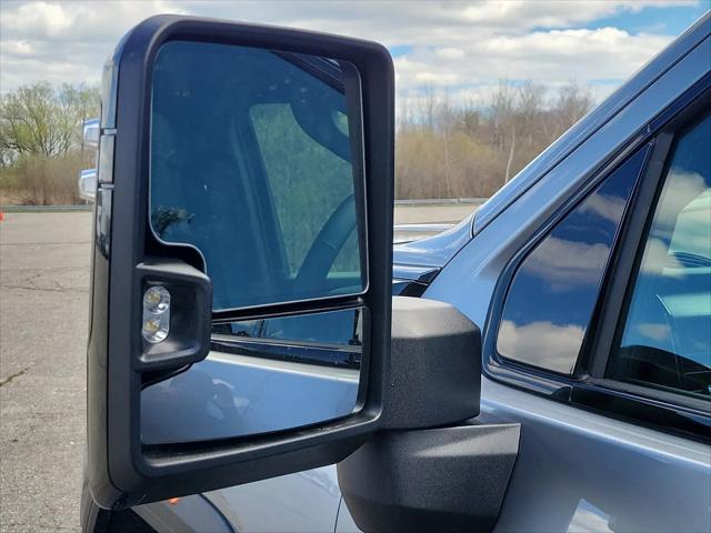 2026 GMC Sierra 2500HD Crew Cab, Standard Bed, AT4, 4WD