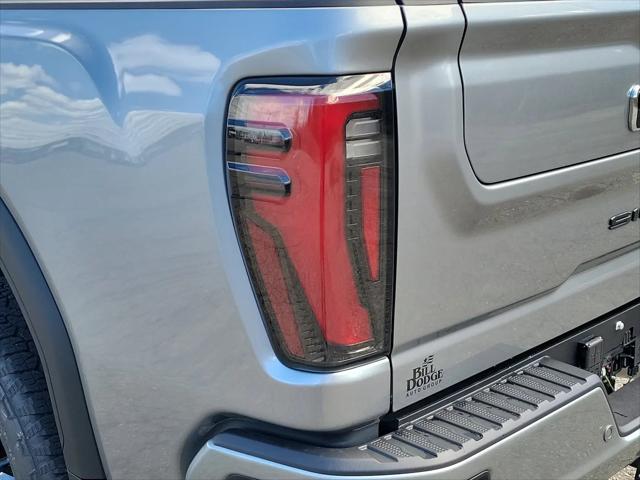 2026 GMC Sierra 2500HD Crew Cab, Standard Bed, AT4, 4WD