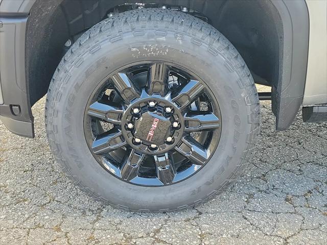 2026 GMC Sierra 2500HD Crew Cab, Standard Bed, AT4, 4WD