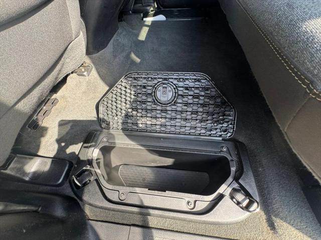 2020 Ram 1500 Big Horn Crew Cab 4x4 5'7" Box